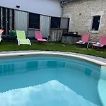 Le Clos Des Figuiers Pool And Jacuzzi