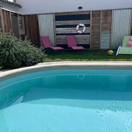 Le Clos Des Figuiers Pool And Jacuzzi Villa