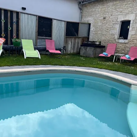 Le Clos Des Figuiers Pool And Jacuzzi