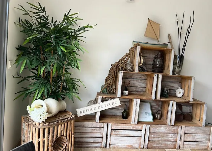 Le Clos Des Figuiers Pool And Jacuzzi * La Flotte