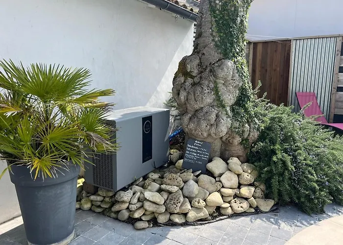 Villa Le Clos Des Figuiers Pool And Jacuzzi *