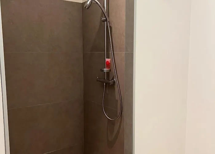 Le Clos Des Figuiers Pool And Jacuzzi * La Flotte